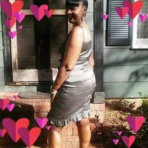 Meet your Posher, Sandra